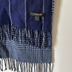 Italian Cashmaire Scarf Navy